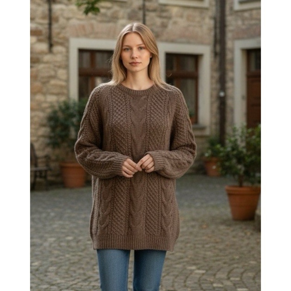 100%‎ Alpaca Wool Women's M Crew Cable Knit Fisherman Sweater Brown EUC